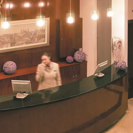 Hesperia Centro 3* Saragossa