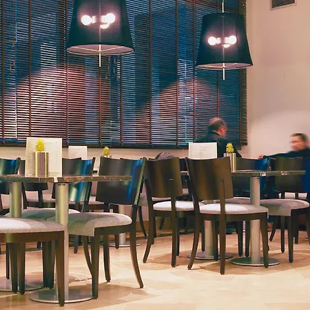 Hotel Hesperia Centro 3*