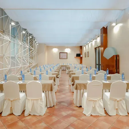 Hesperia Centro 3* Saragoça