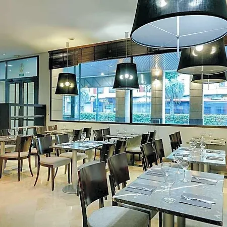 Hesperia Centro Hotel