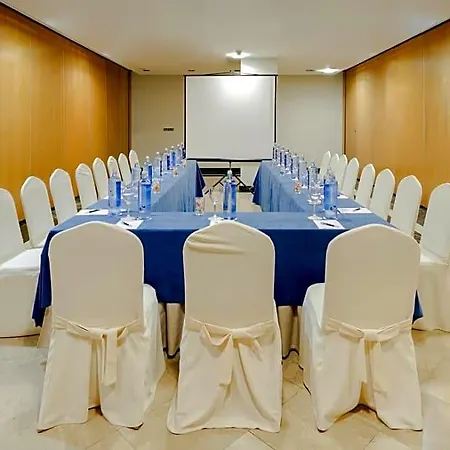 Hesperia Centro Hotel