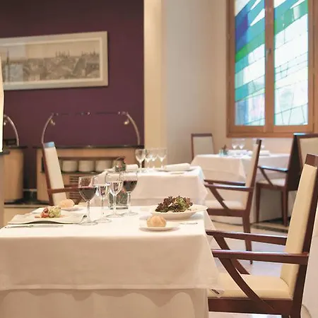 Hesperia Centro Hotel