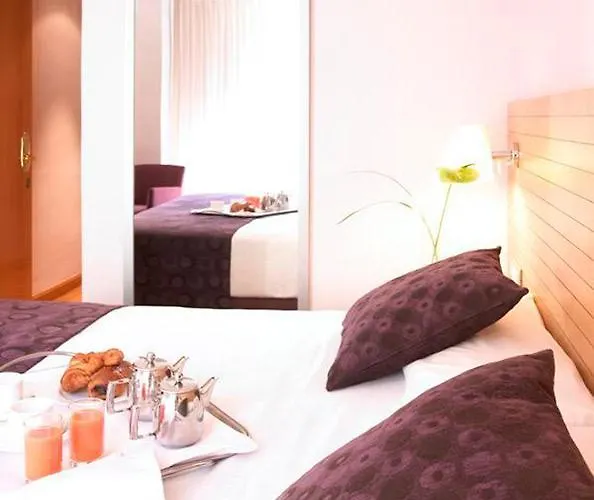 Hesperia Centro Saragozza