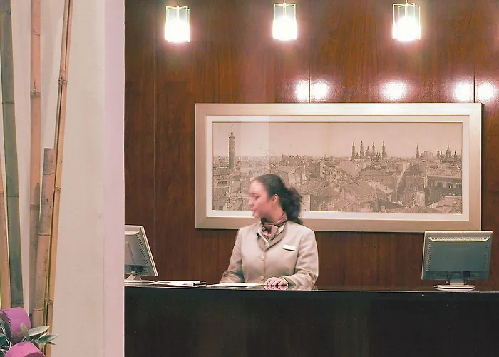 Hotel Hesperia Centro Saragozza