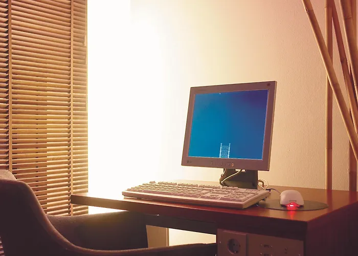 Otel Hesperia Centro 3*