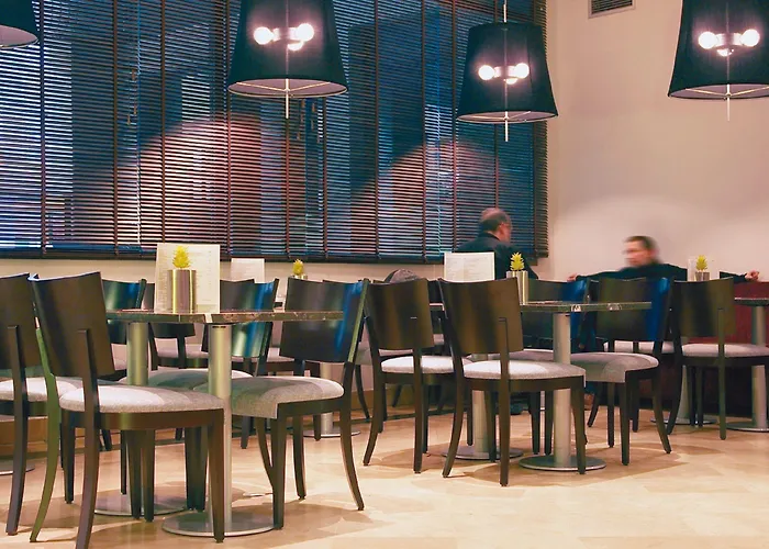 Otel Hesperia Centro 3*