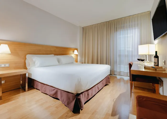 Hesperia Centro Hotel 3*